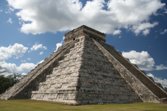 Sheryl Lee Wilson Chichen Itza 042